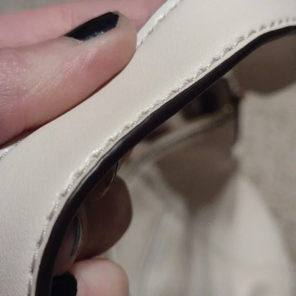 Michael kors purse - Picture 11 of 14